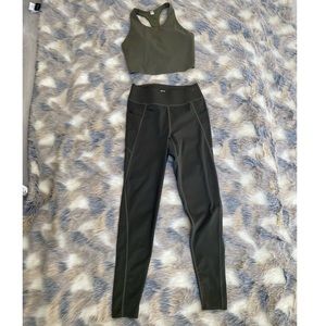 Uniqlo active wear set